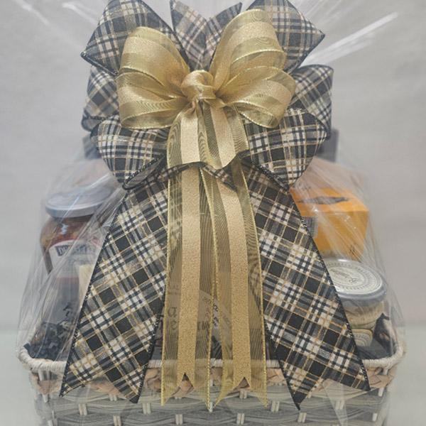 Gourmet Snacks Gift Basket